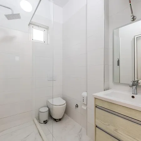 Exelent Bnb - Gold Home Blloku Tirane Exterior photo